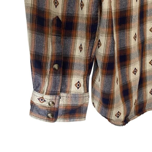 Cody James Mens Large Plaid Aztec Flannel Button Up Shirt Pearl Snap Western - Picture 5 of 7